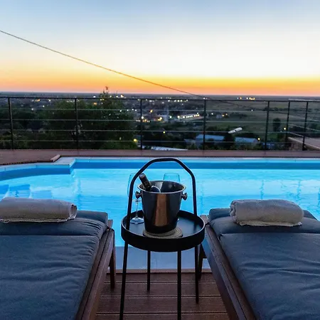 Sunset Villa *
